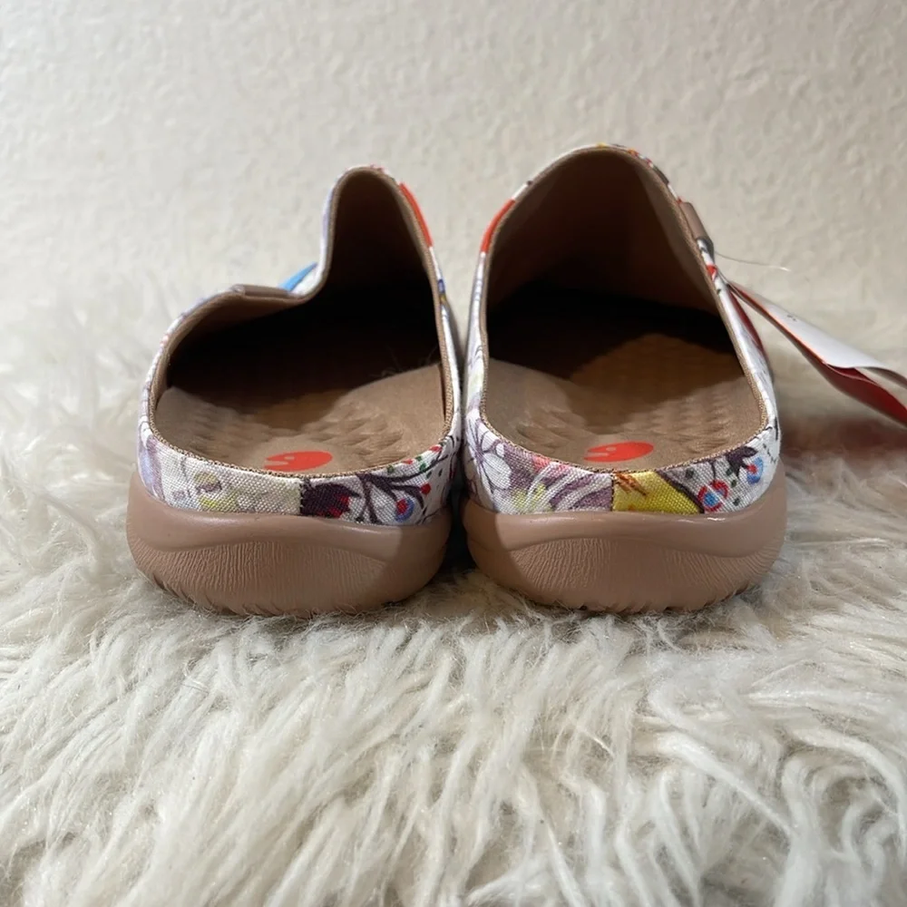 UIN CHEER UP SLIPPER Cat Print Colorful Lightweight Slip On Size 9.5 NEW - Picture 6 of 16